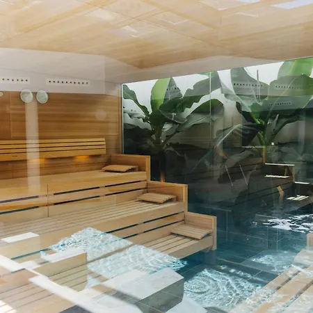 Hotel Bancal And 4*